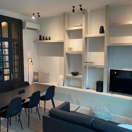 3 Bedroom Art-Nouveau Apartment With Free Parking Гент Экстерьер фото