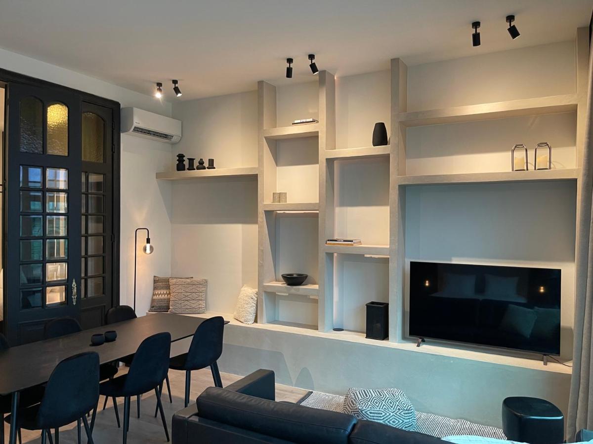 3 Bedroom Art-Nouveau Apartment With Free Parking Гент Экстерьер фото