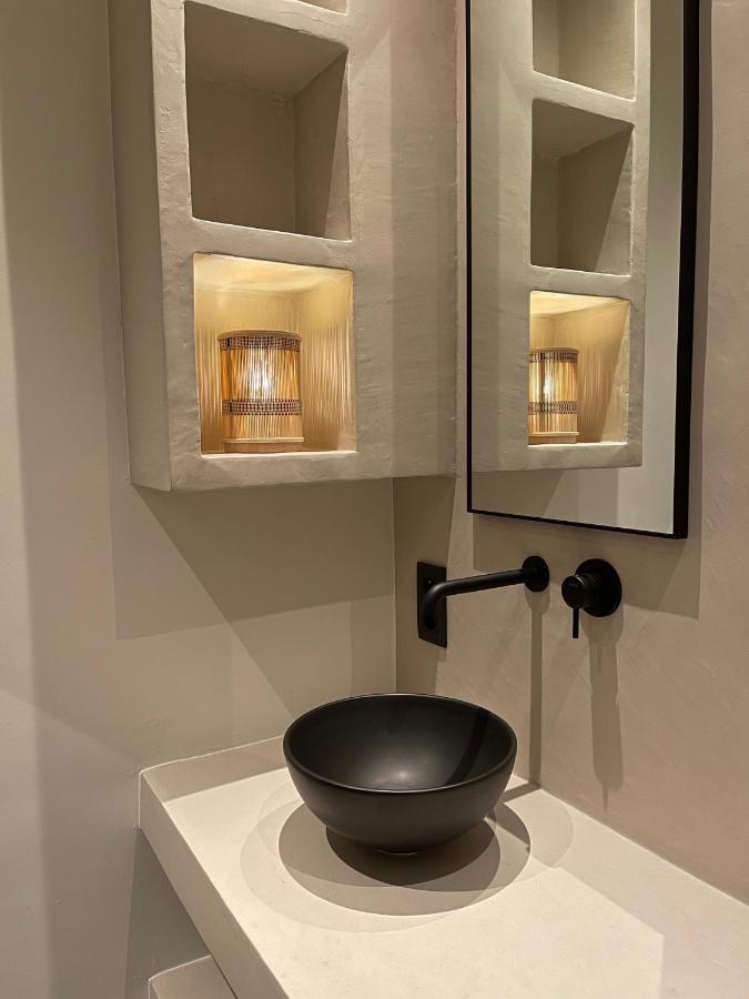 3 Bedroom Art-Nouveau Apartment With Free Parking Гент Экстерьер фото