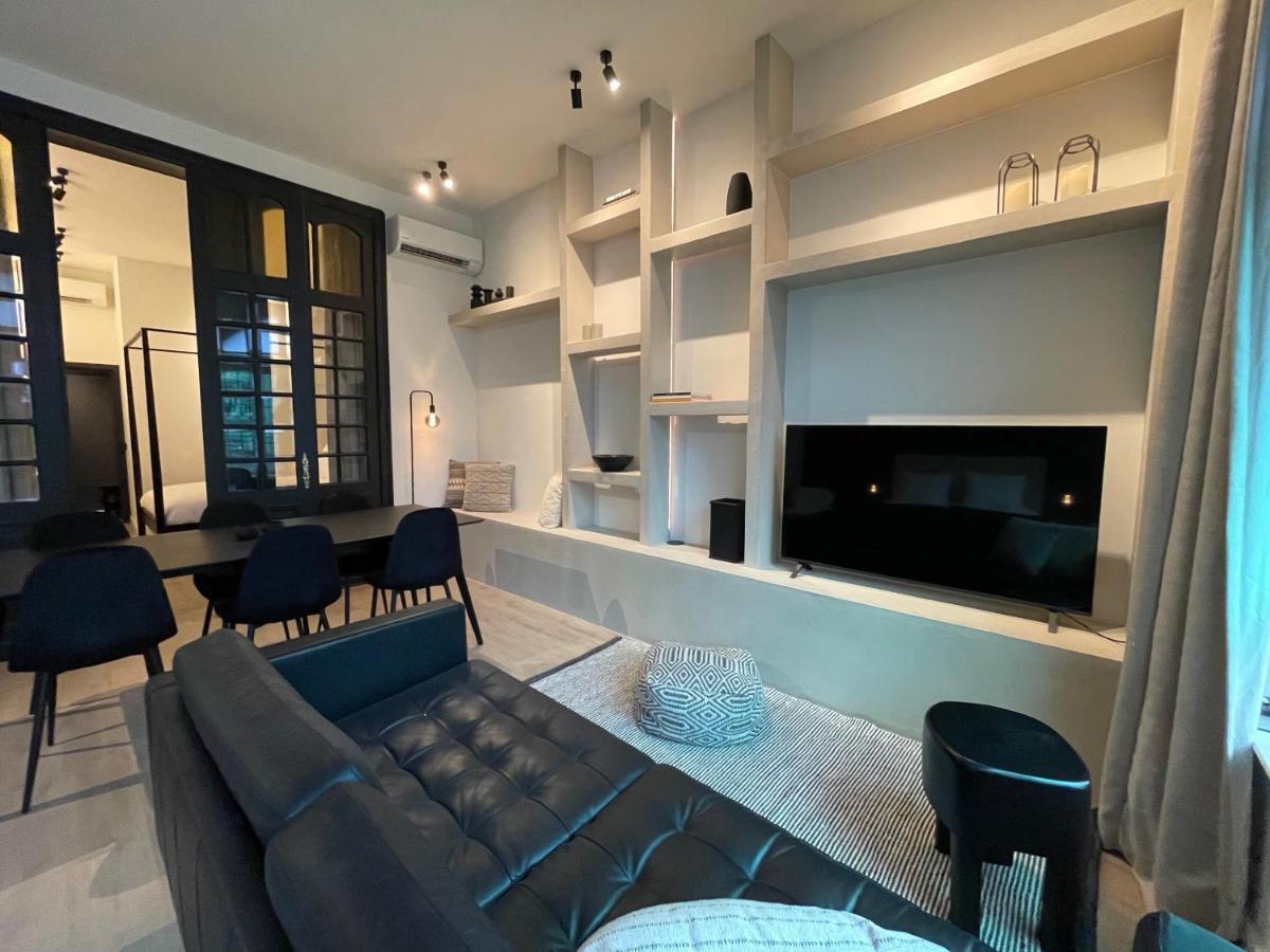 3 Bedroom Art-Nouveau Apartment With Free Parking Гент Экстерьер фото